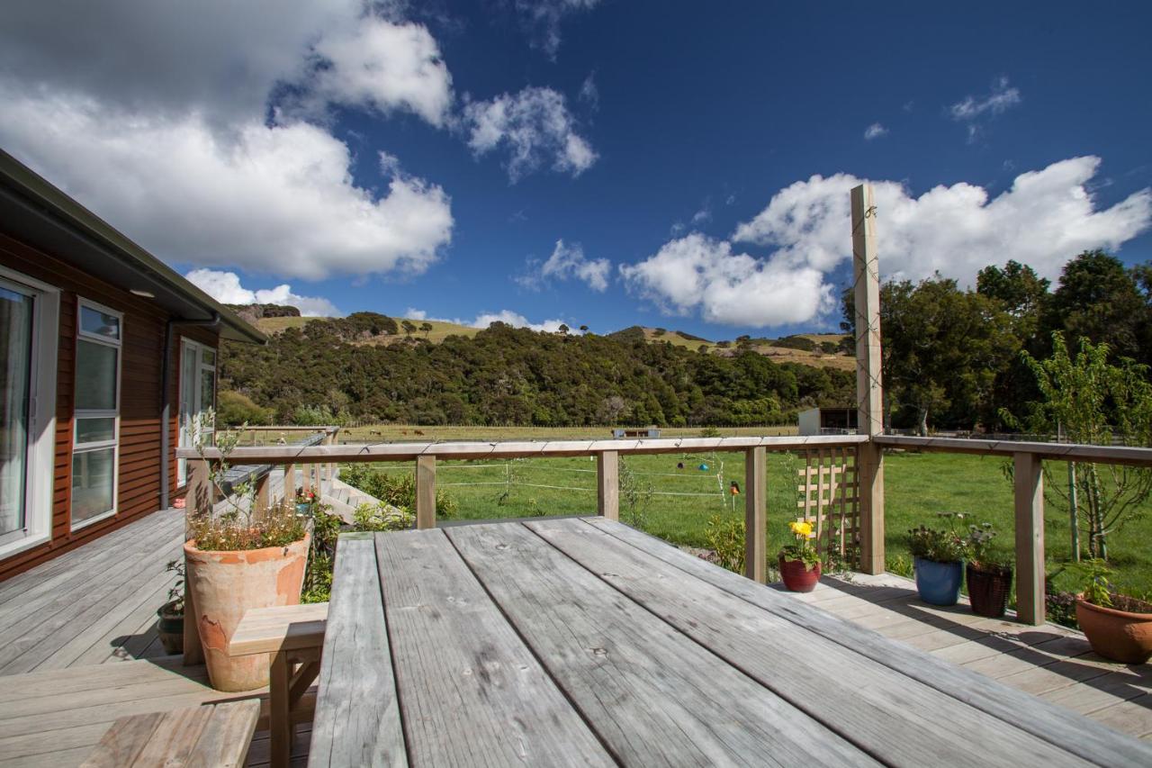 Narrow Neck Creek Farmstay And B&B Upper Hutt Exterior foto